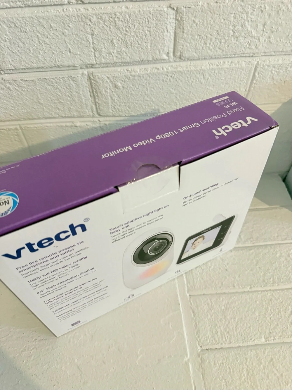VTech Smart Series 1080p Video Monitor with Accessories
